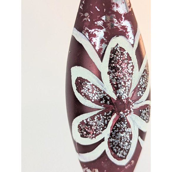 Vintage 50s MCM Burgundy Red Silver White Teardrop Glass Ornament Shiny Glitter - Picture 3 of 4